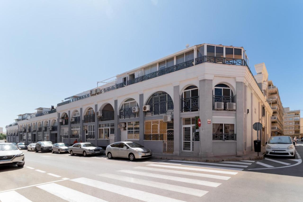 Apartamento Maximo Torrevieja Ngoại thất bức ảnh